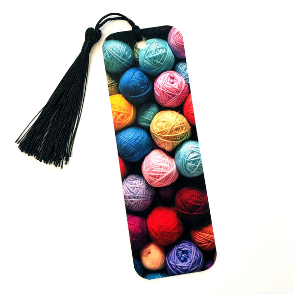 Yarn Ball Bookmark – Handmade Gift for Knitters, Colorful Knitting Bookmark, Yarn Lover Gift, Book Accessory for Crafters