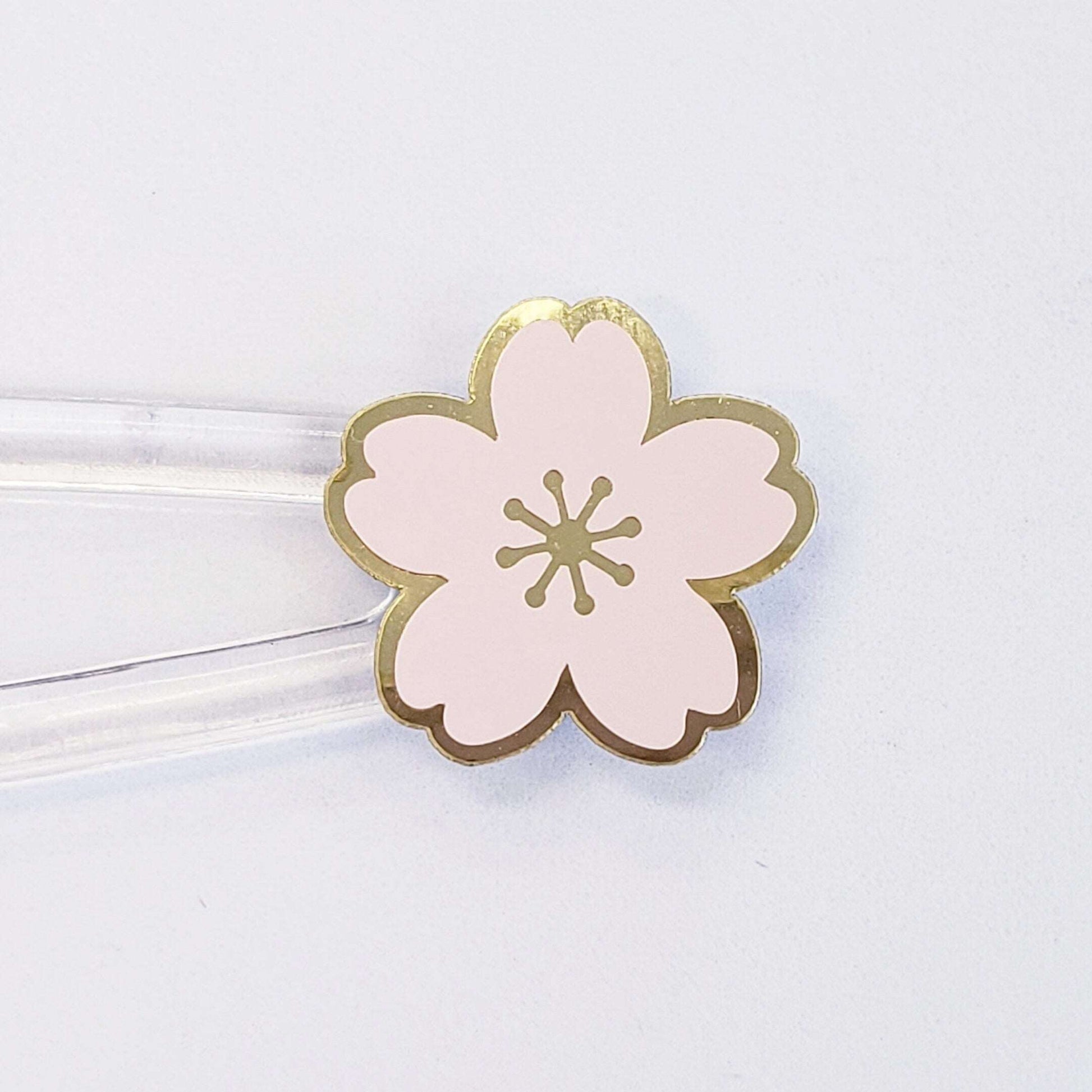 Pink Cherry Blossom Flower Stickers, set of 70 pale pink and gold Sakura flowers stickers for spring weddings, small one half inch flowers.