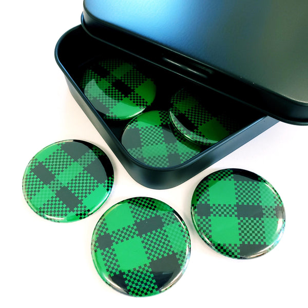 Set of 6 Green and Black Plaid Pattern Round Button Fridge Magnet Set, black metal tin included
