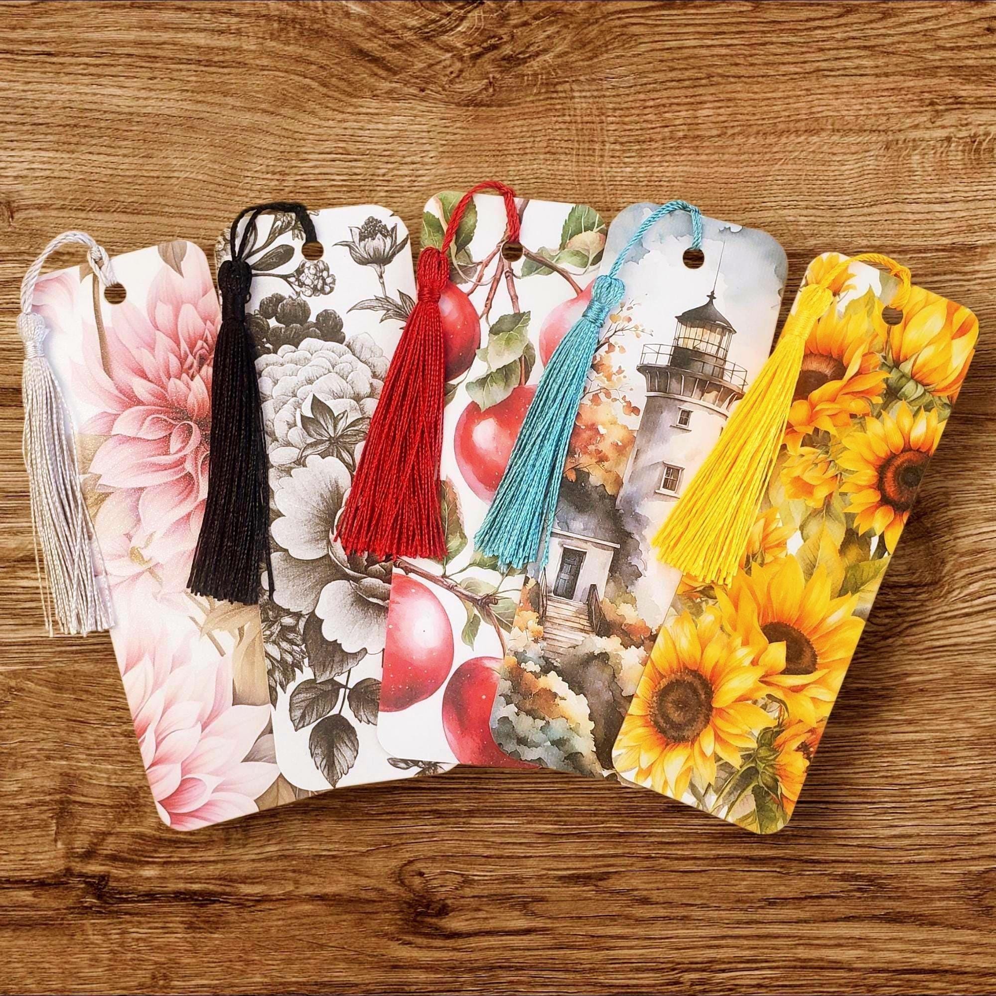 Black and White Floral Printed Bookmark with tassel