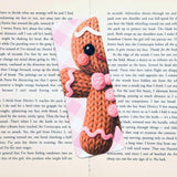 Gingerbread Man Bookmark – Pink Christmas Gift, Cozy Winter Reading, Cute Holiday Tassel Bookmark