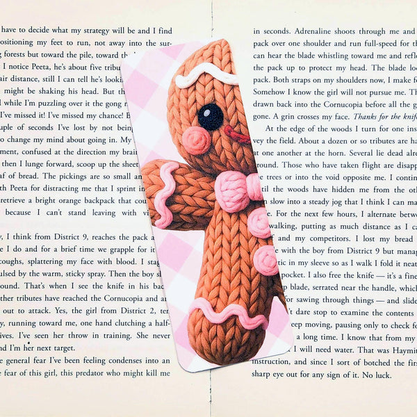 Gingerbread Man Bookmark – Pink Christmas Gift, Cozy Winter Reading, Cute Holiday Tassel Bookmark