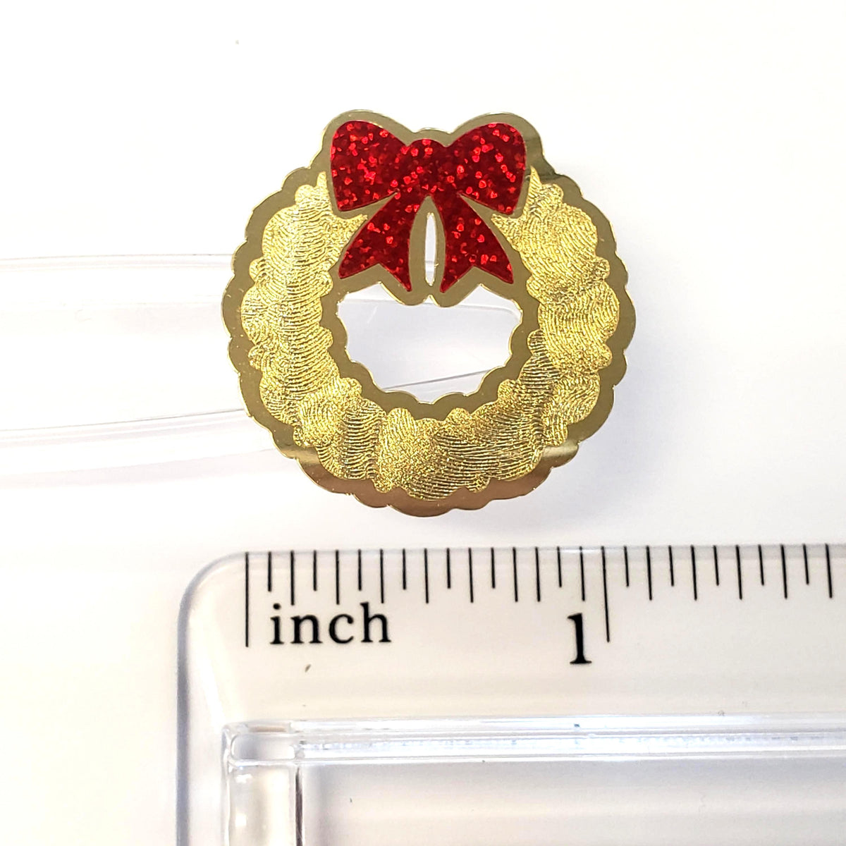 Christmas Wreath Stickers, set of 20 small gold and red decals for holiday envelopes and gift tags.